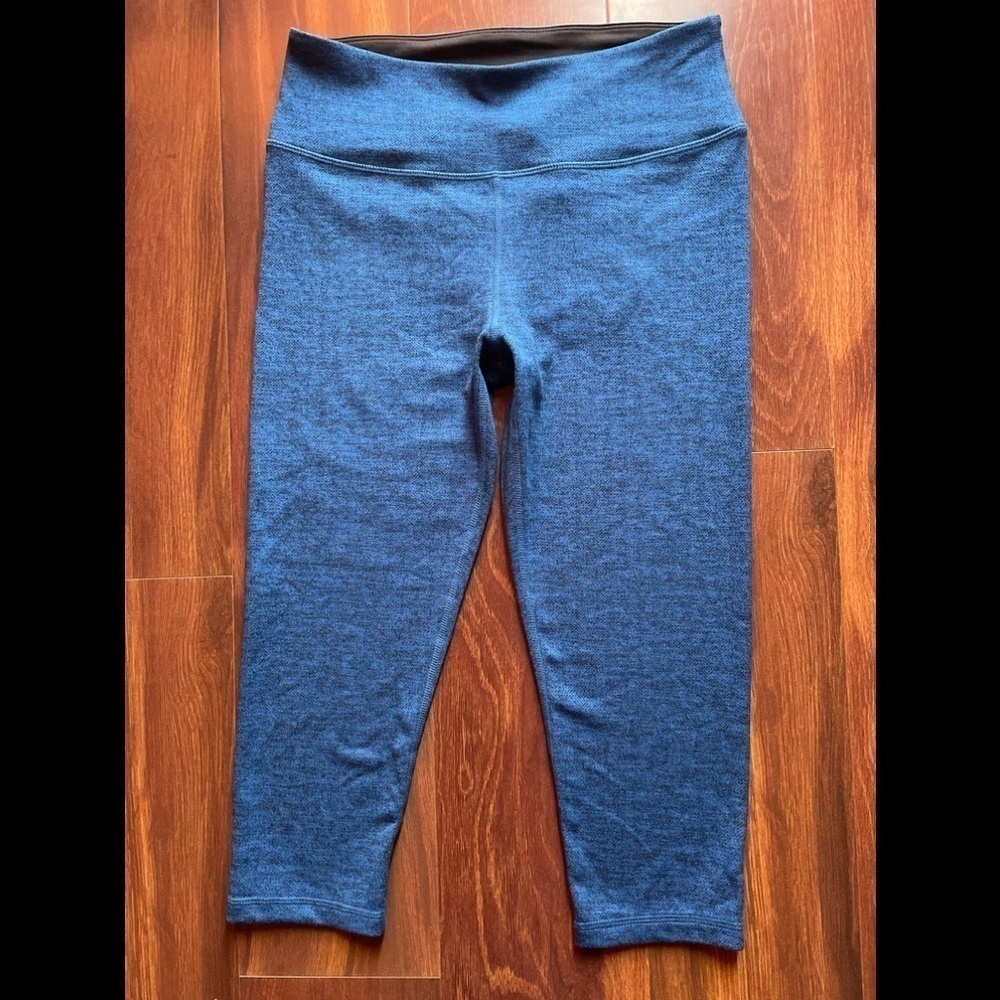 MANDUKA Leggings Blue size Medium